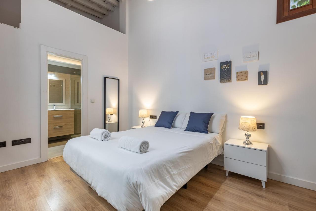Apartamentos Granada Deluxe 3000 エクステリア 写真